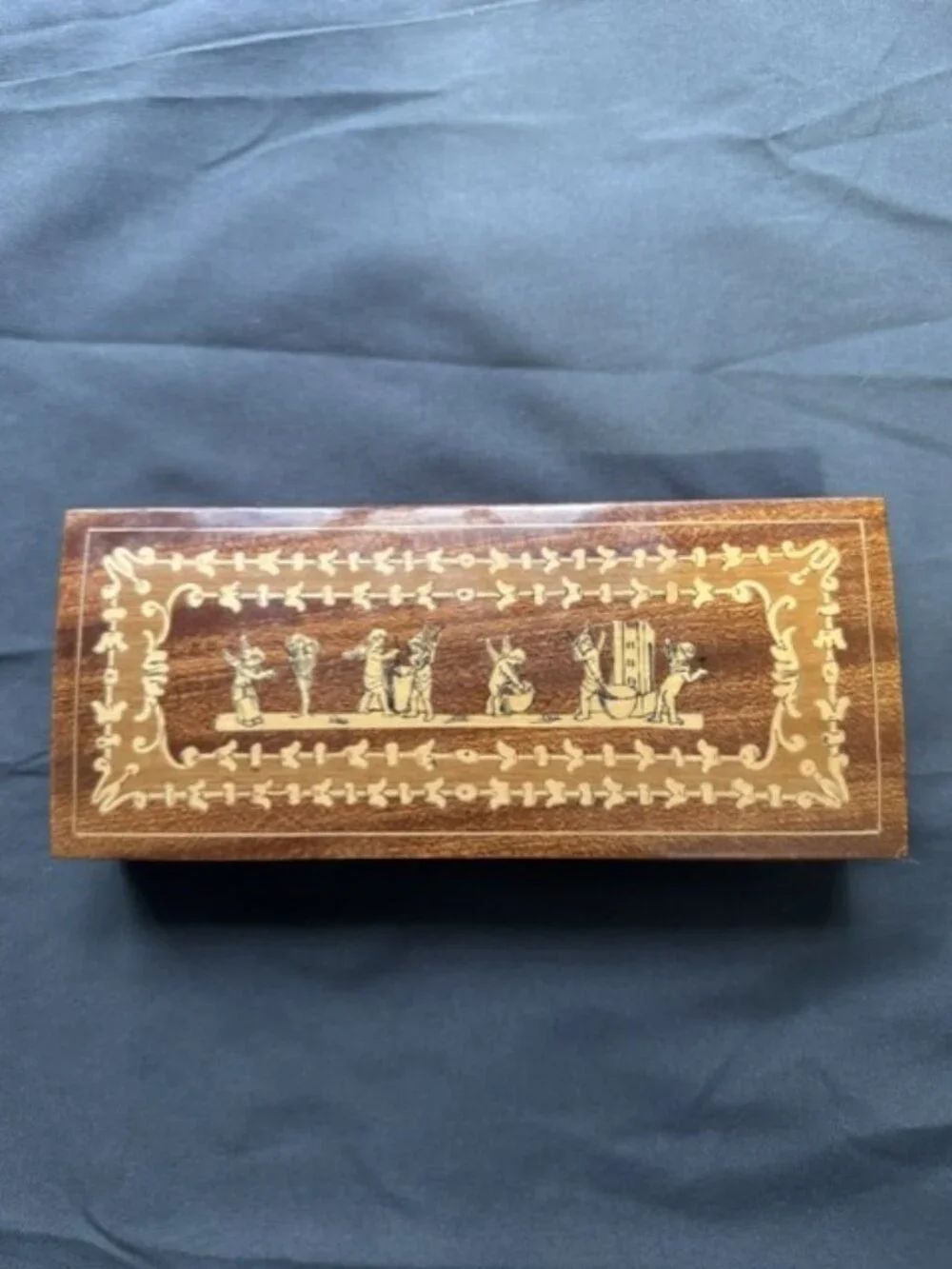 Vintage Gargiulo & Jannuzzi Tasso Sorrento Storage Jewelry Box w Cherub Design